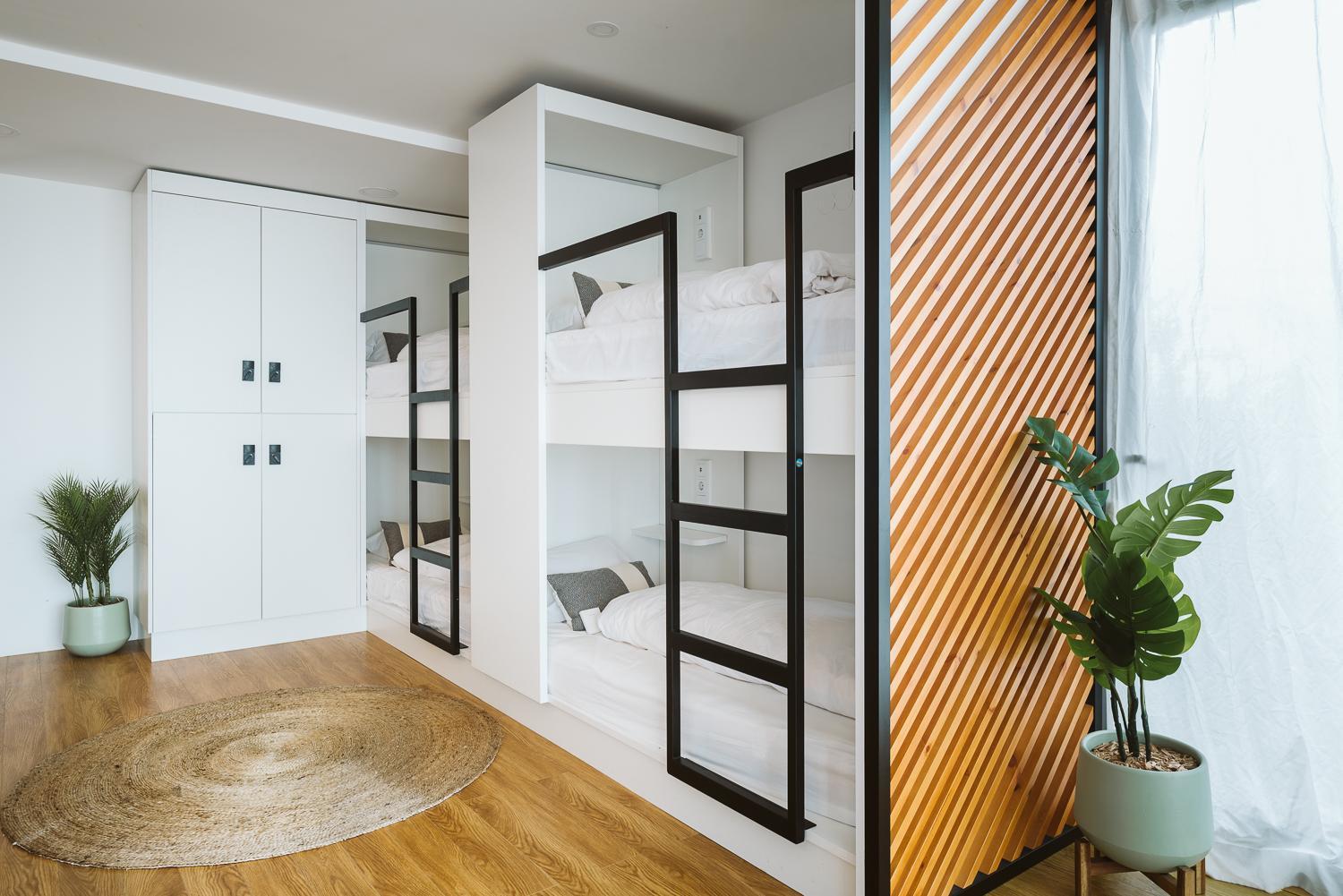 Litera en habitación compartida - Solo mujeres